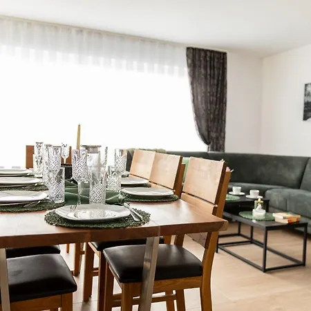 Apartamento Smartstay 91 M2, Balkon, Parkplatz, Self Check-in, 2 Wcs, Kaffeevollautomat *