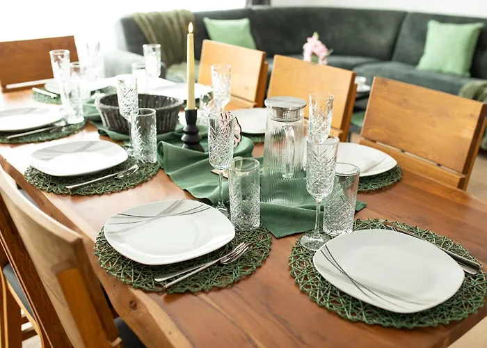 Smartstay 91 M2, Balkon, Parkplatz, Self Check-in, 2 Wcs, Kaffeevollautomat Apartmán *